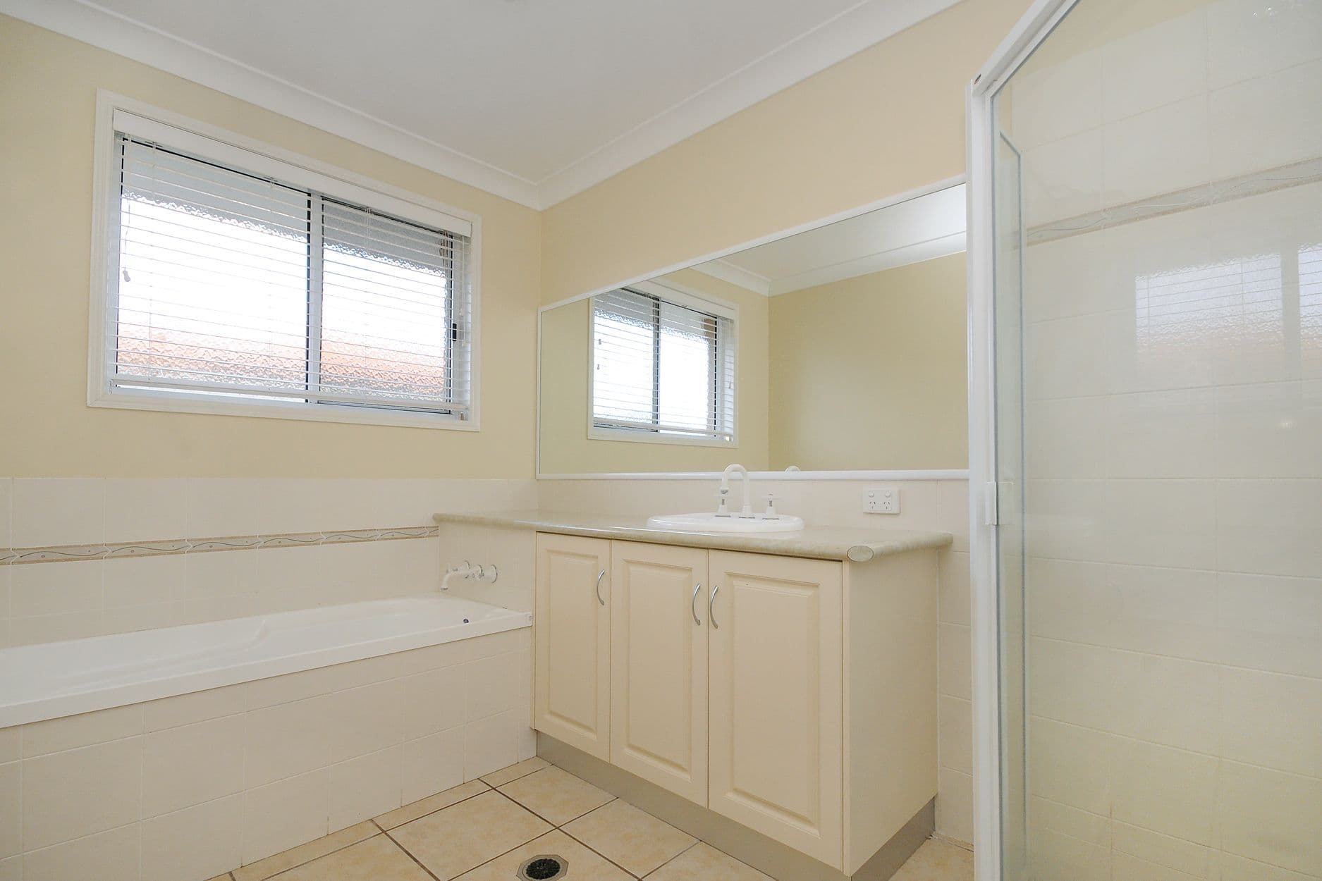 296 Ramsay Street, Middle Ridge QLD 4350, Middle Ridge - Thumbnail 8