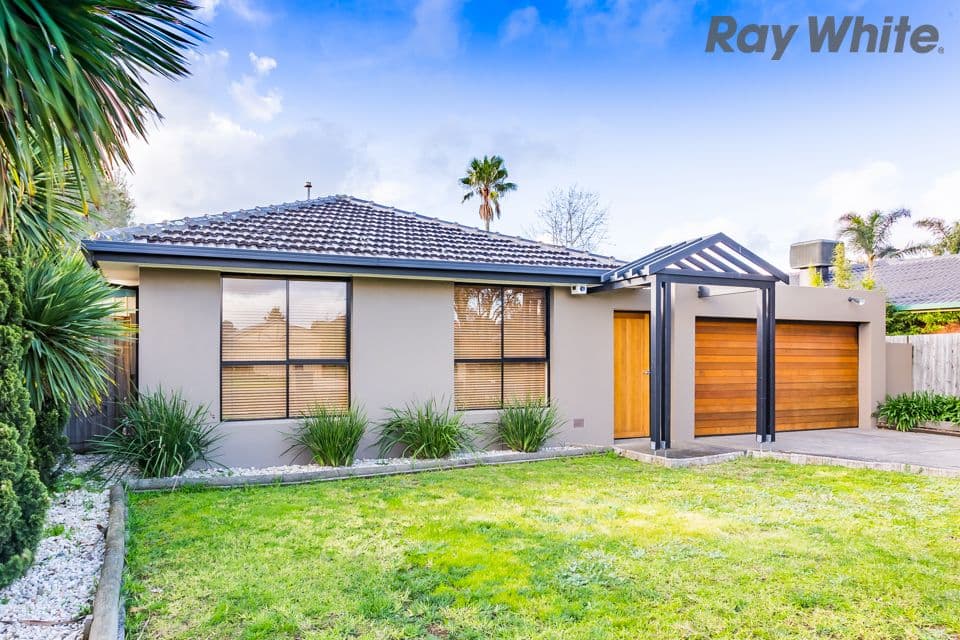 18 Grimes Avenue, Taylors Lakes VIC 3038, Taylors Lakes - Image 1