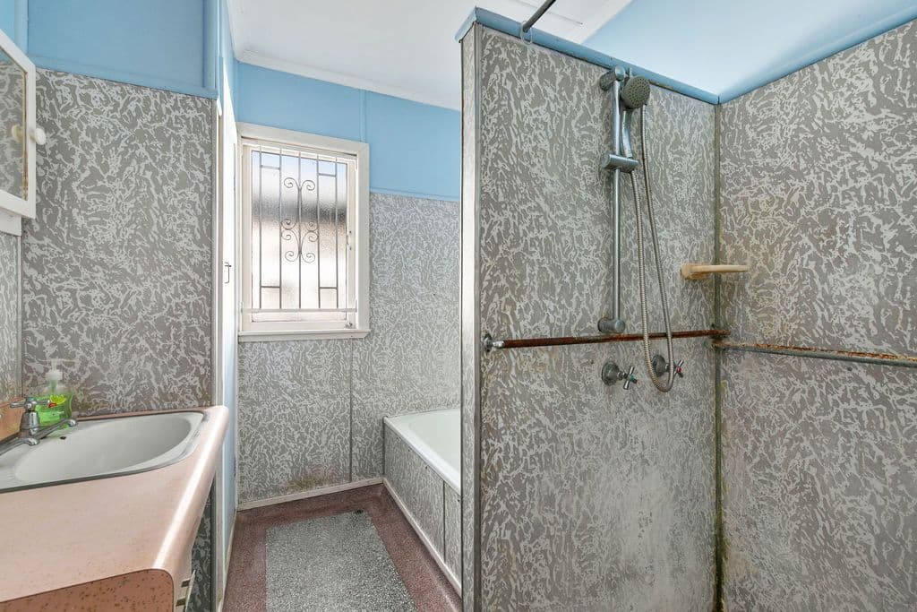 42 Peach Street, Greenslopes QLD 4120, Greenslopes - Thumbnail 7