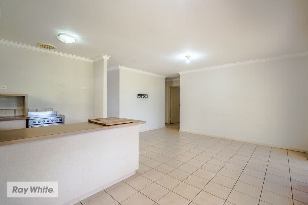 26 McFarlane Circle, Mirrabooka WA 6061, Mirrabooka - Thumbnail 4