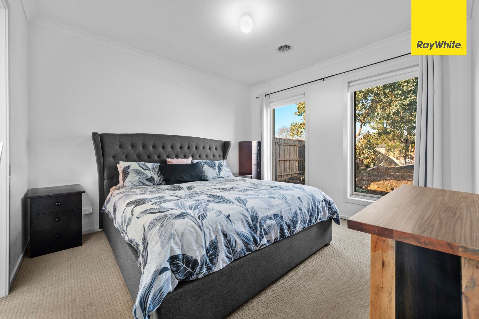 10 Birdswing Terrace, Melton South VIC 3338, Melton South - Thumbnail 2