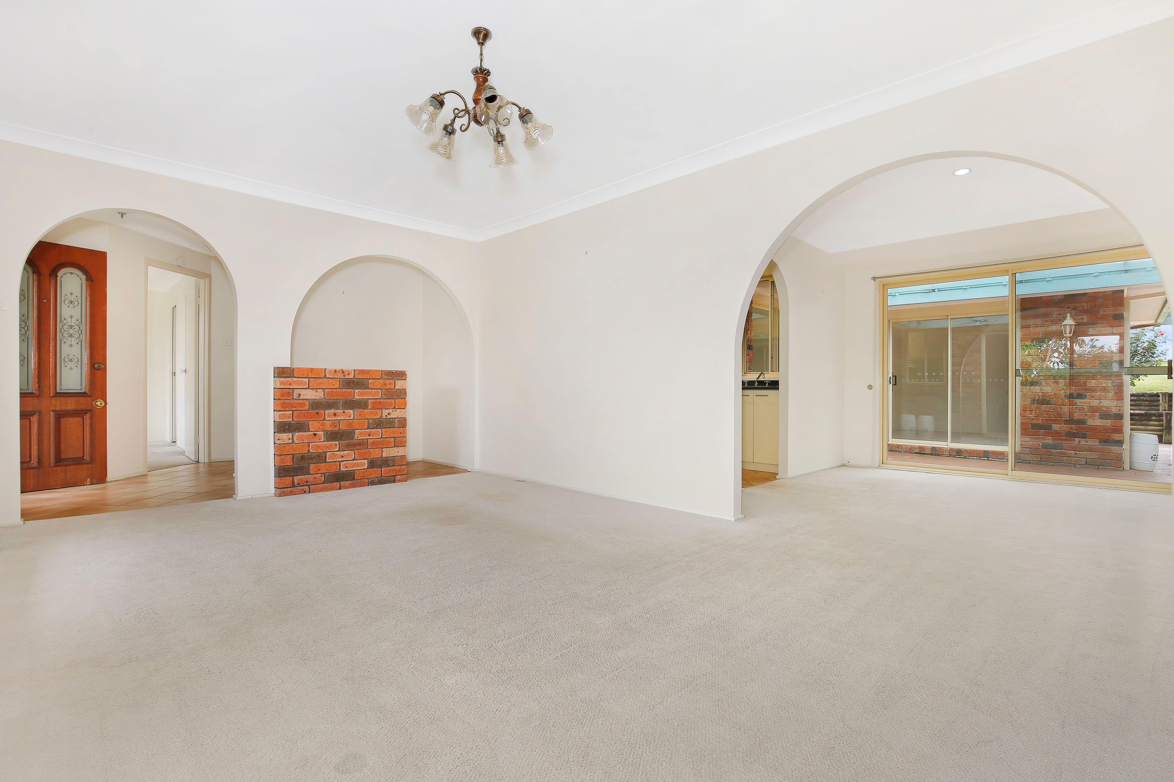 84 Coachwood Drive, Cordeaux Heights - Thumbnail 6