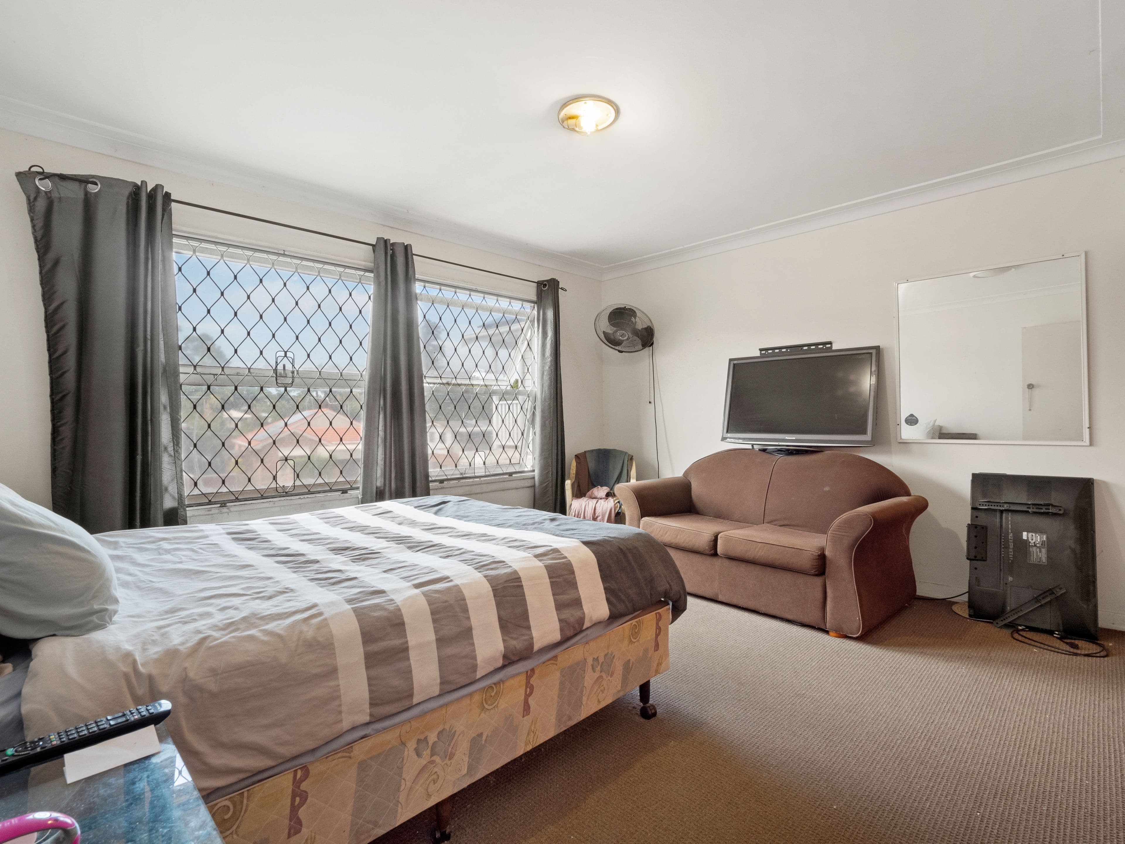 40 Geoffrey Avenue, Southport QLD 4215, Southport - Thumbnail 8