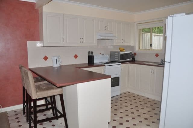1-14 Lennon Avenue, WARRNAMBOOL VIC 3280, Warrnambool - Thumbnail 2