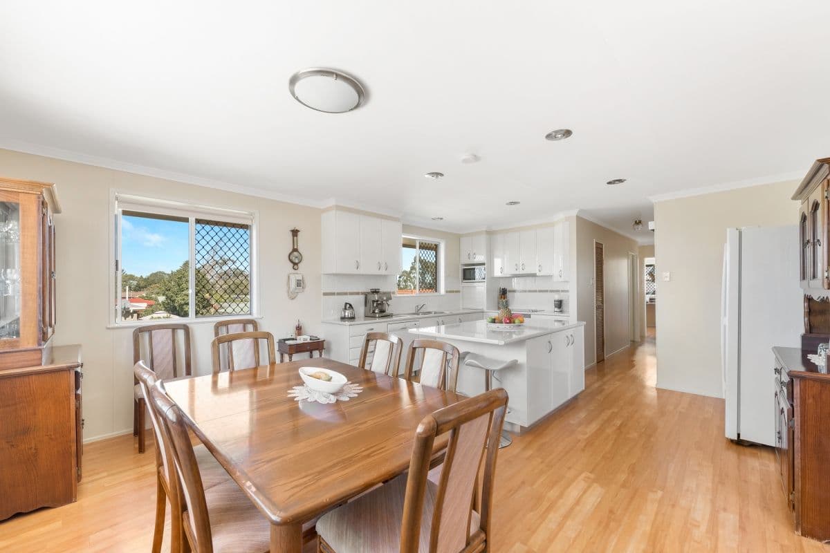 10 Henry Street, Mount Lofty QLD 4350, Mount Lofty - Thumbnail 7