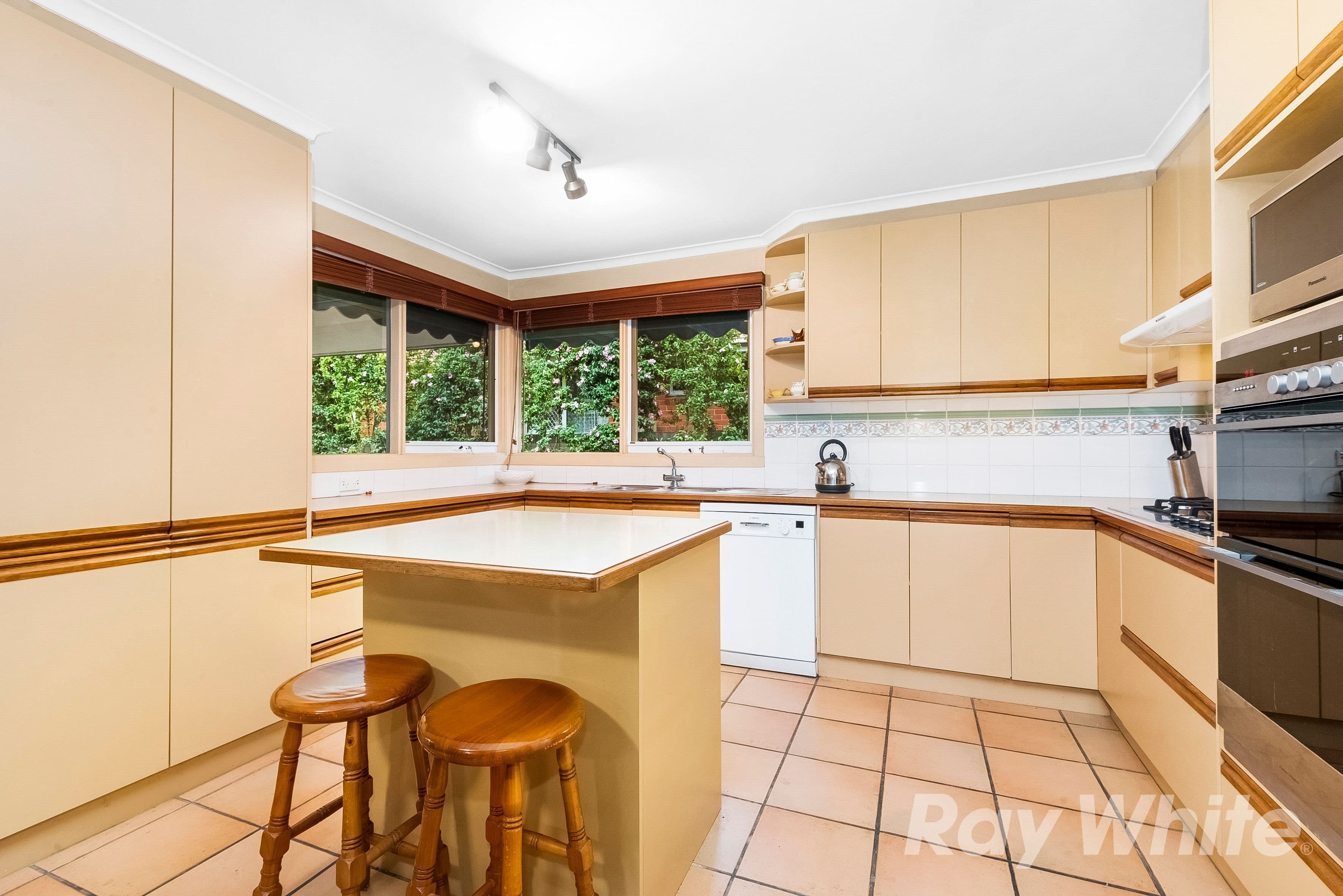 7 Beach Haven Place MOUNT COOLUM QLD, Mount Coolum - Thumbnail 3