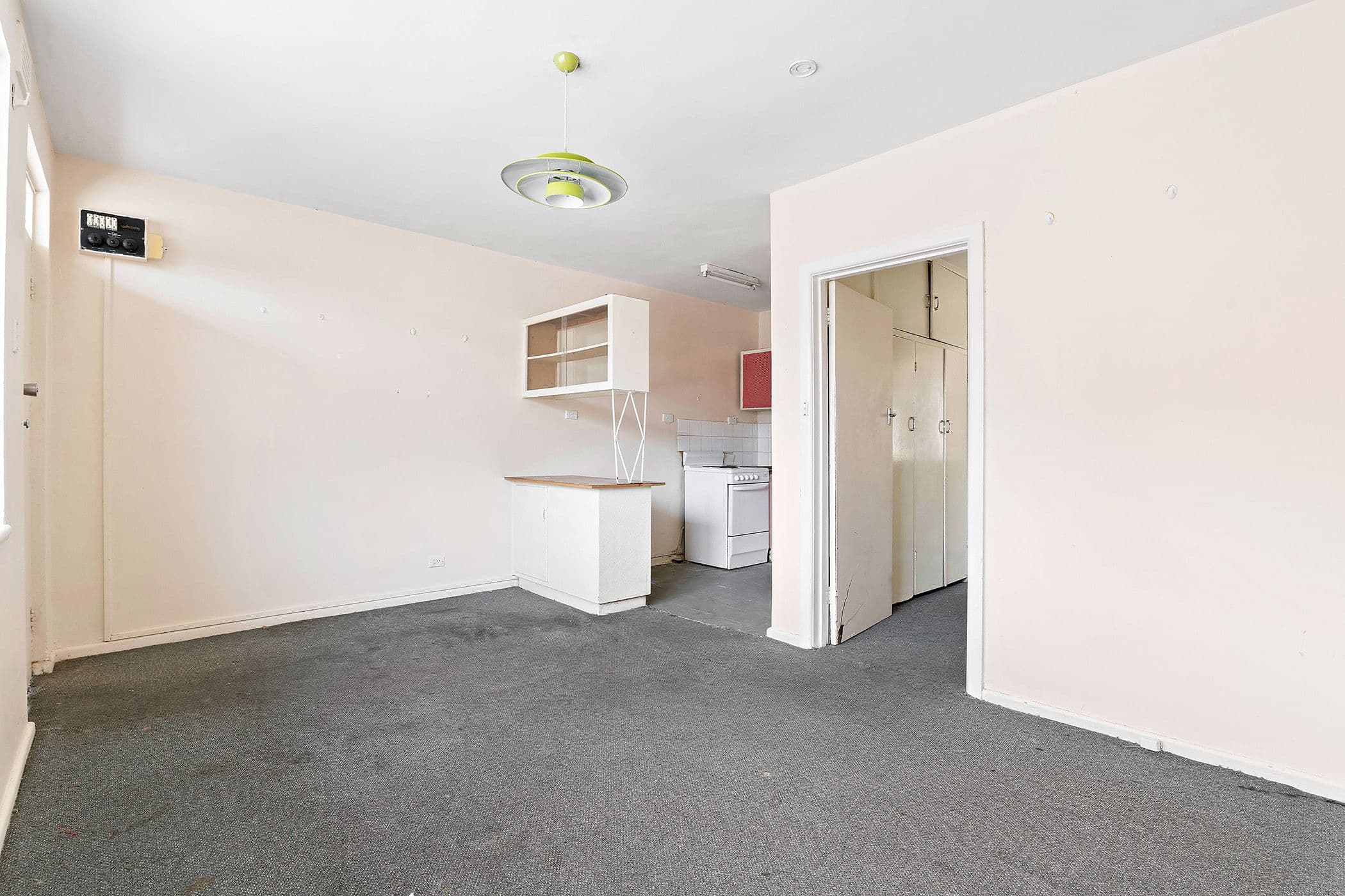 20 Loch Avenue, St Kilda East VIC 3183, St Kilda East - Thumbnail 2