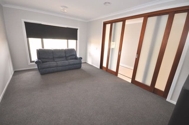6 Lucien Place, BANNOCKBURN VIC 3331, Bannockburn - Thumbnail 2