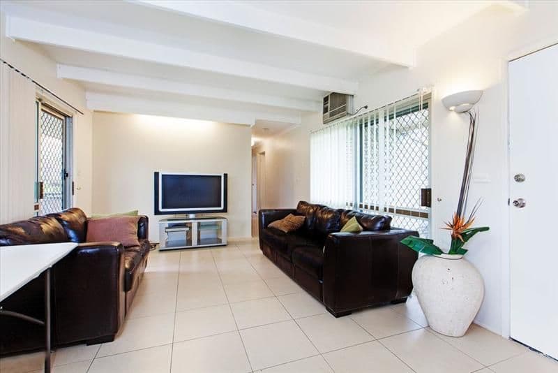 45 Ancona Street, ROCHEDALE SOUTH QLD 4123, Rochedale South - Thumbnail 2