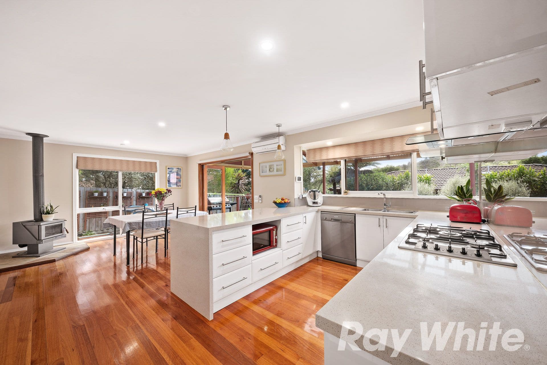 4 Morley Court, Boronia VIC 3155, Boronia - Thumbnail 2