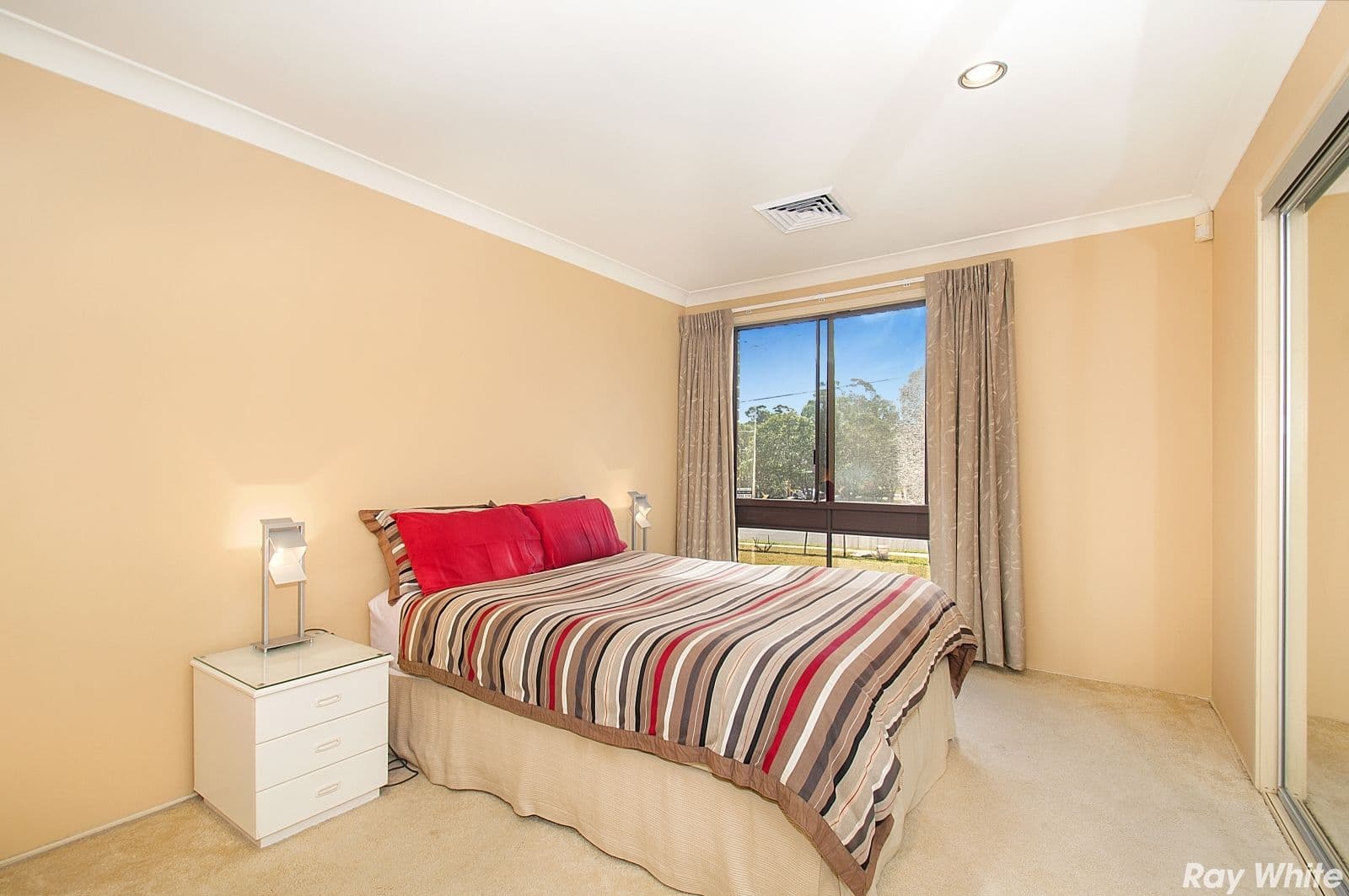 45 Parsonage Road, Castle Hill - Thumbnail 7