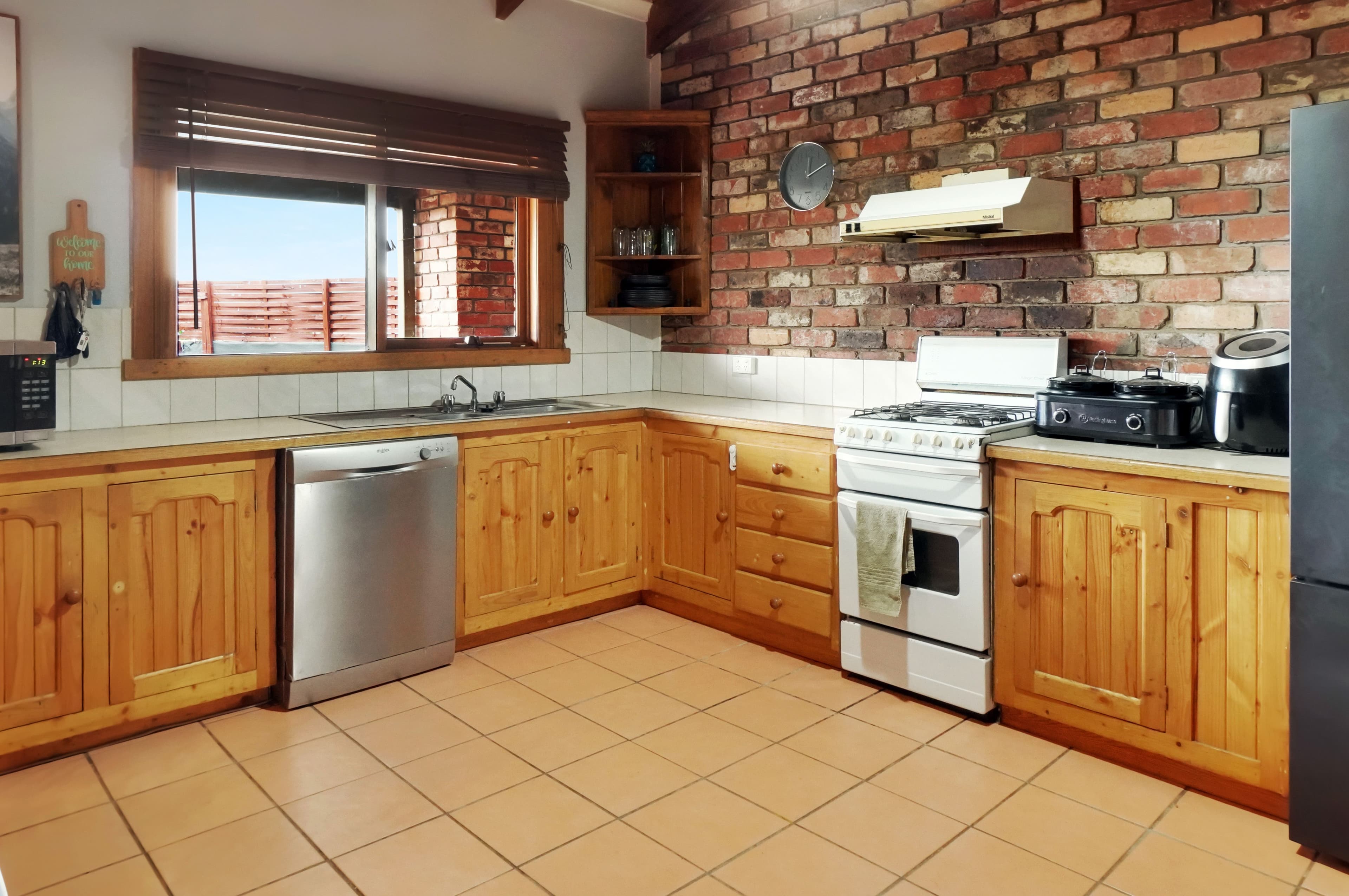 114 Main Street, Elliminyt VIC 3250, Elliminyt - Thumbnail 2