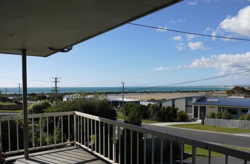 42 Elizabeth Street, BRIDPORT TAS 7262, Bridport - Thumbnail 2