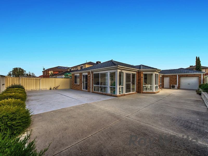 1 Glenbrook Avenue, Cairnlea VIC 3023, Cairnlea - Thumbnail 6