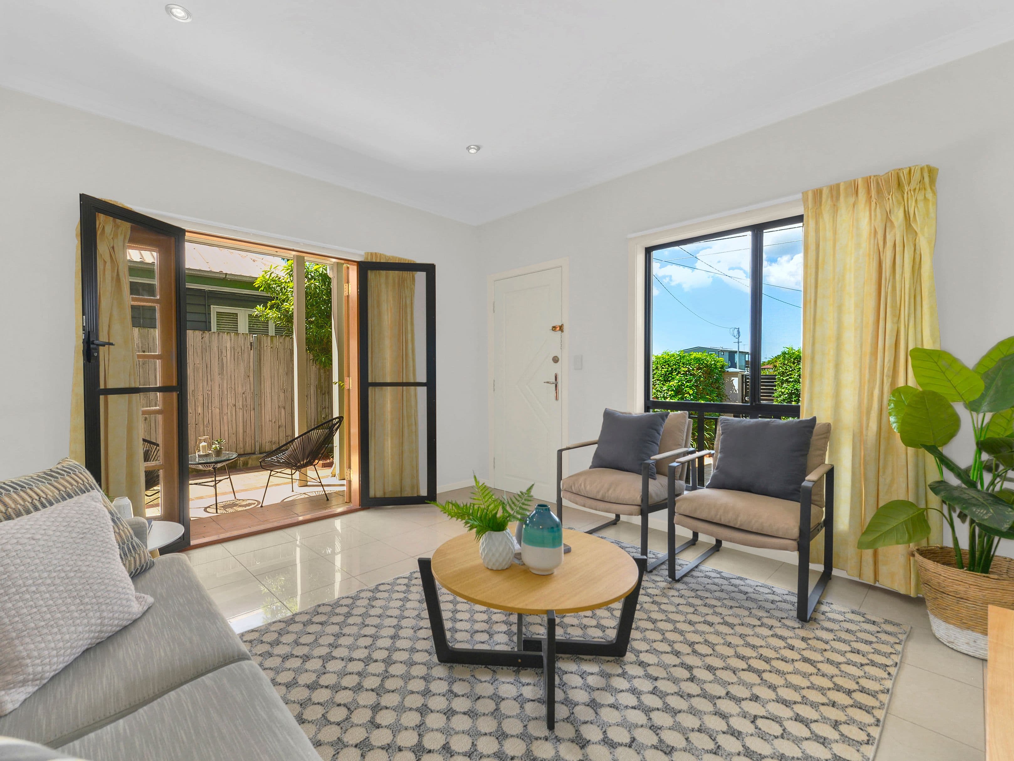 74 Orana Street, Carina QLD 4152, Carina - Thumbnail 2
