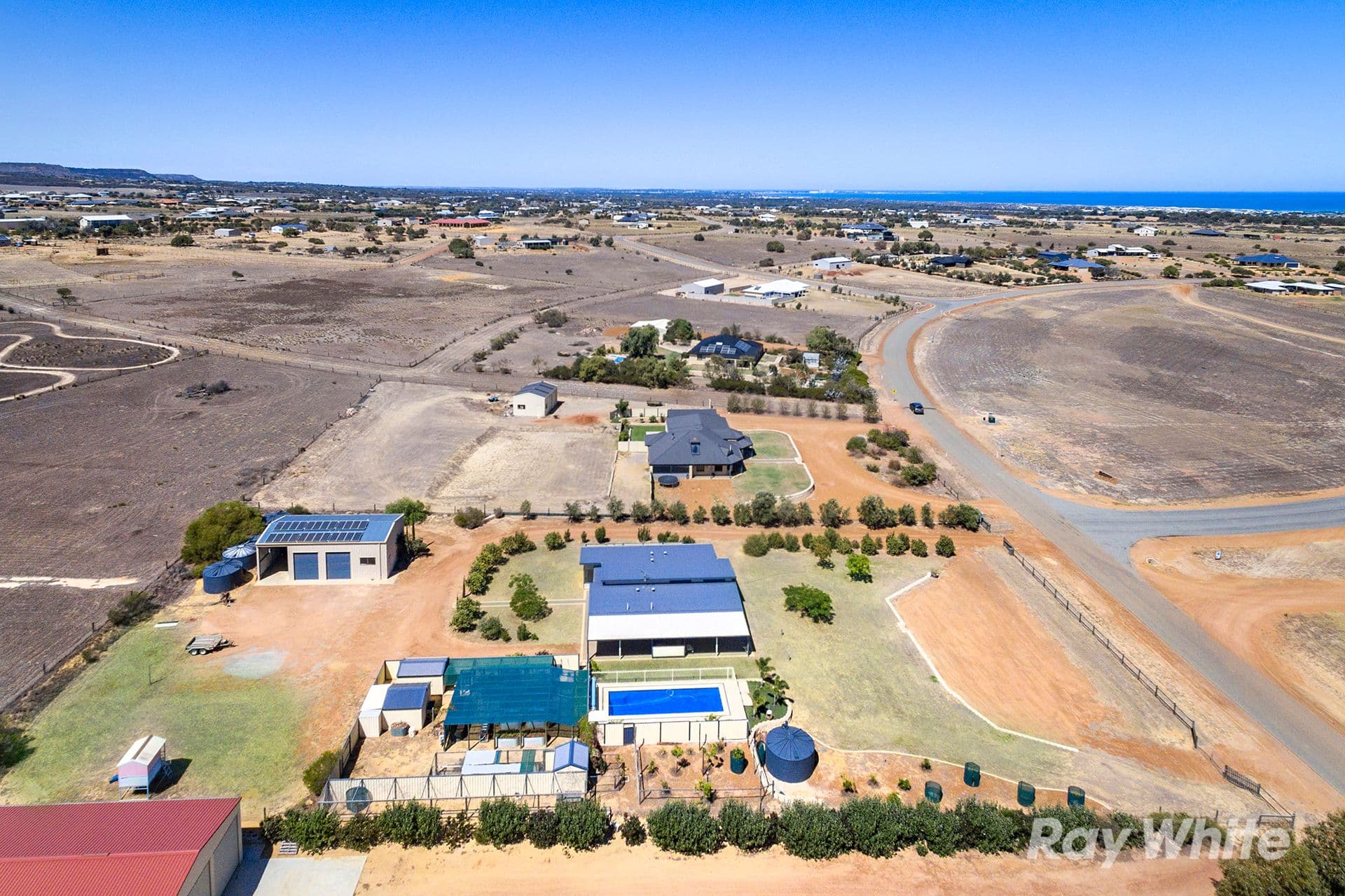 11 Redcliffe Concourse, White Peak WA 6532, White Peak - Thumbnail 6