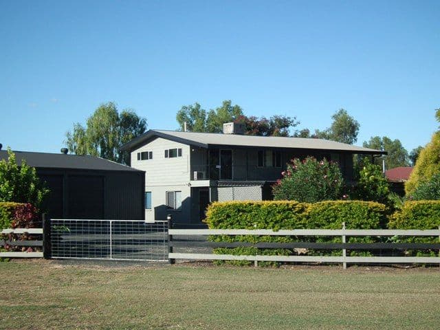 EMERALD QLD 4720, Emerald - Image 1