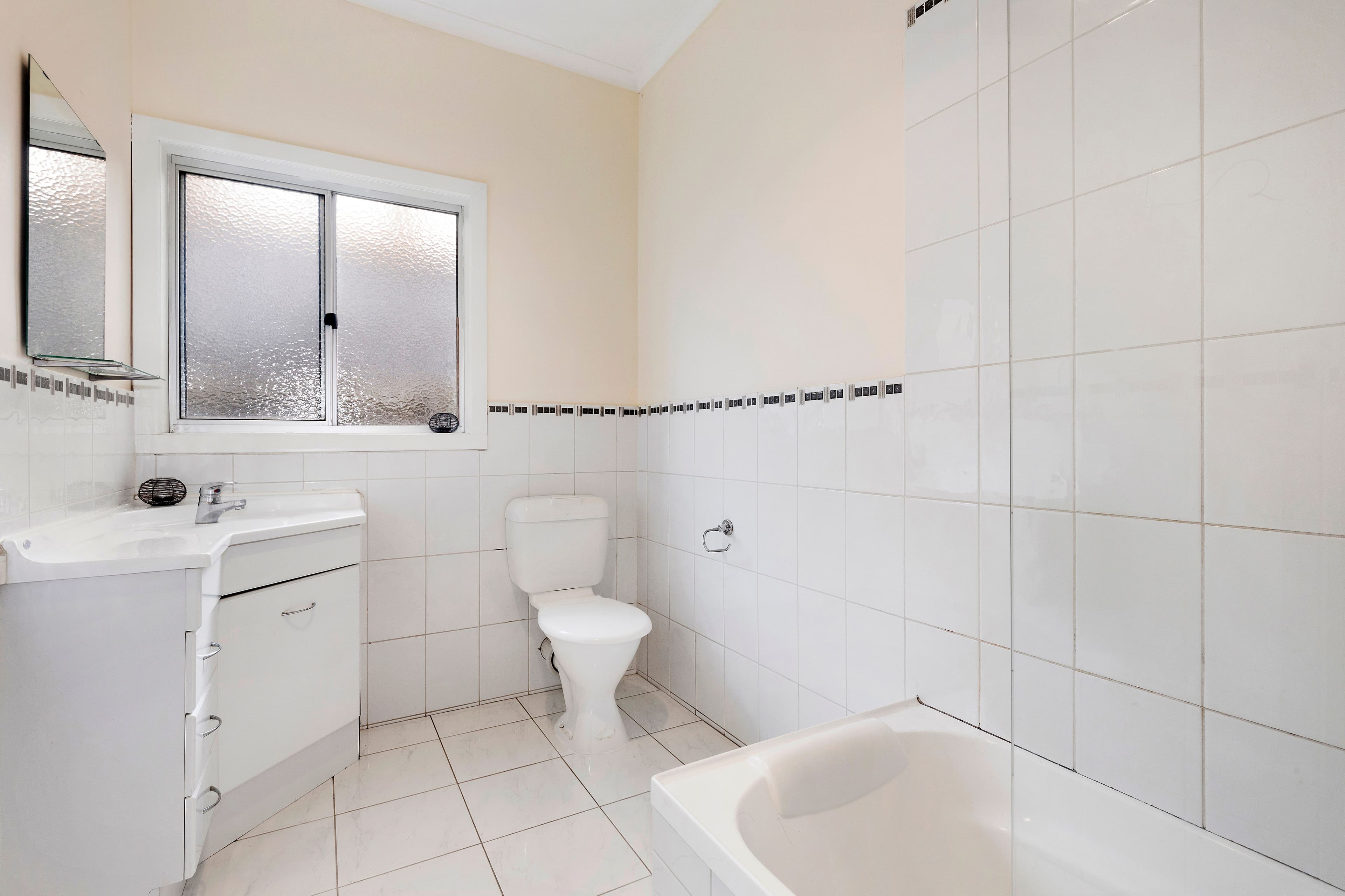 18 Alfred Grove, Oakleigh East VIC 3166, Oakleigh East - Thumbnail 4
