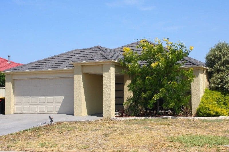 18 Herrington Turn, CAROLINE SPRINGS VIC 3023, Caroline Springs - Image 1