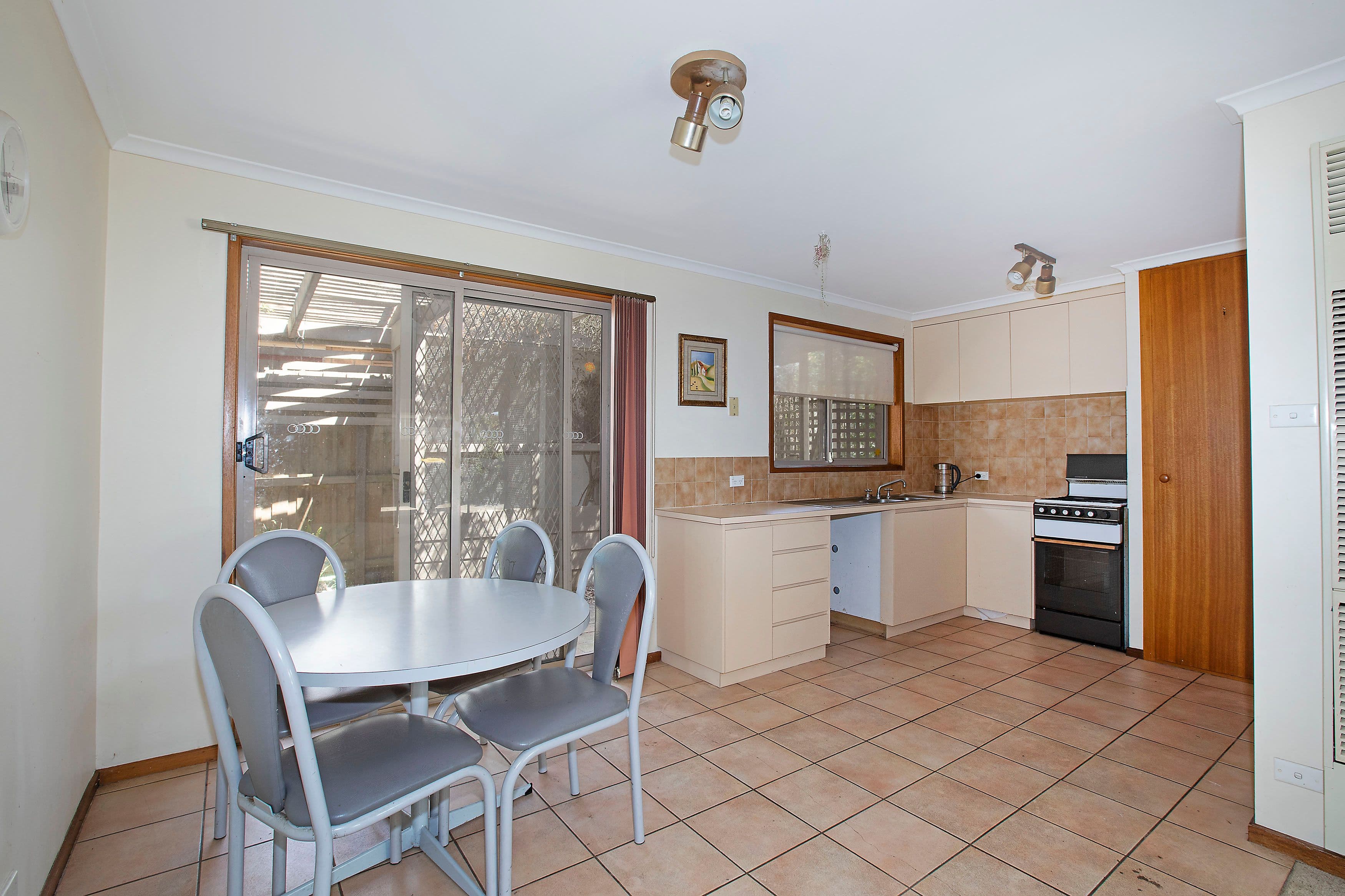 23 Mulholland Crescent, Grovedale VIC 3216, Grovedale - Thumbnail 4