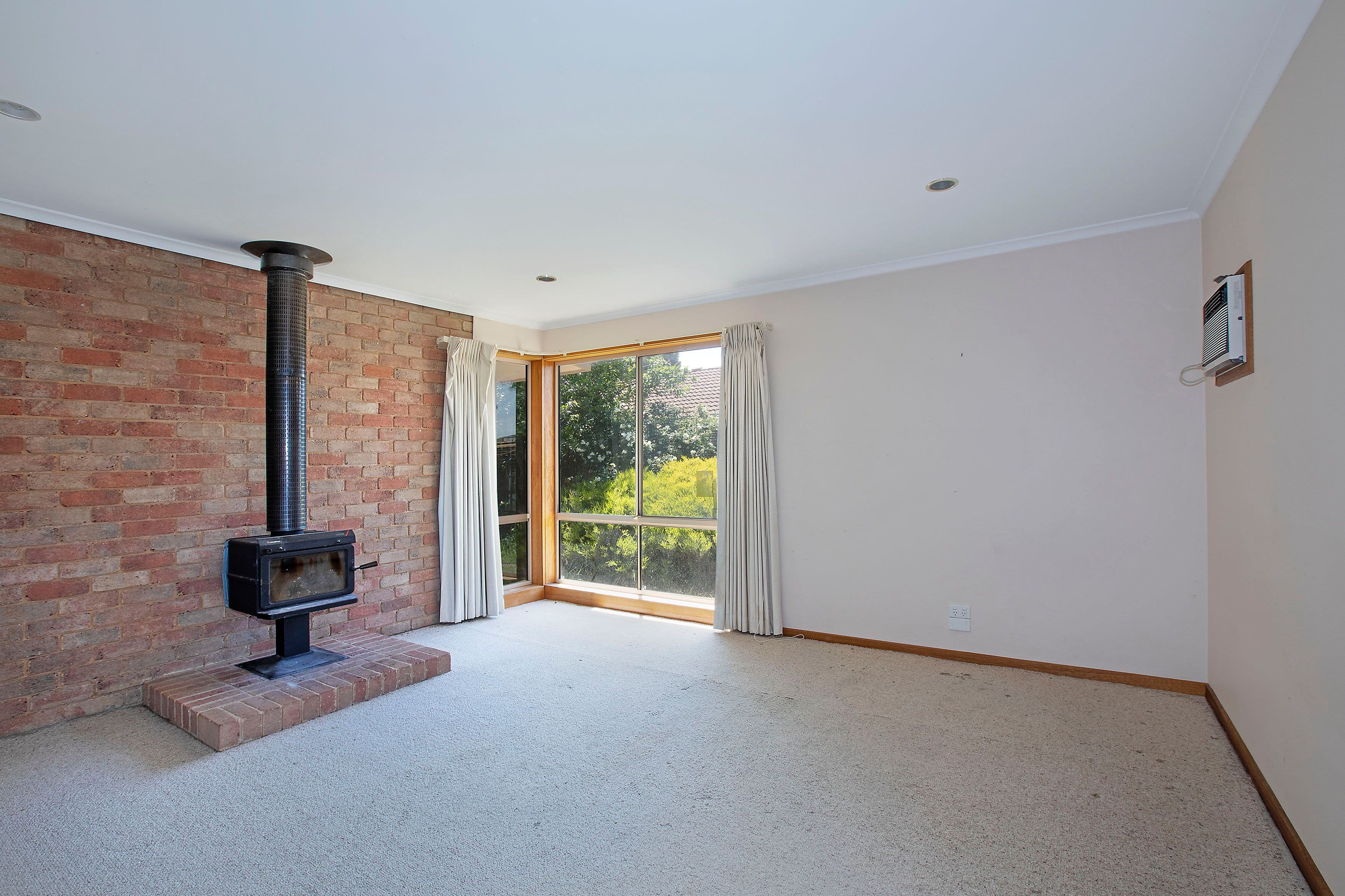23 Mulholland Crescent, Grovedale VIC 3216, Grovedale - Thumbnail 8