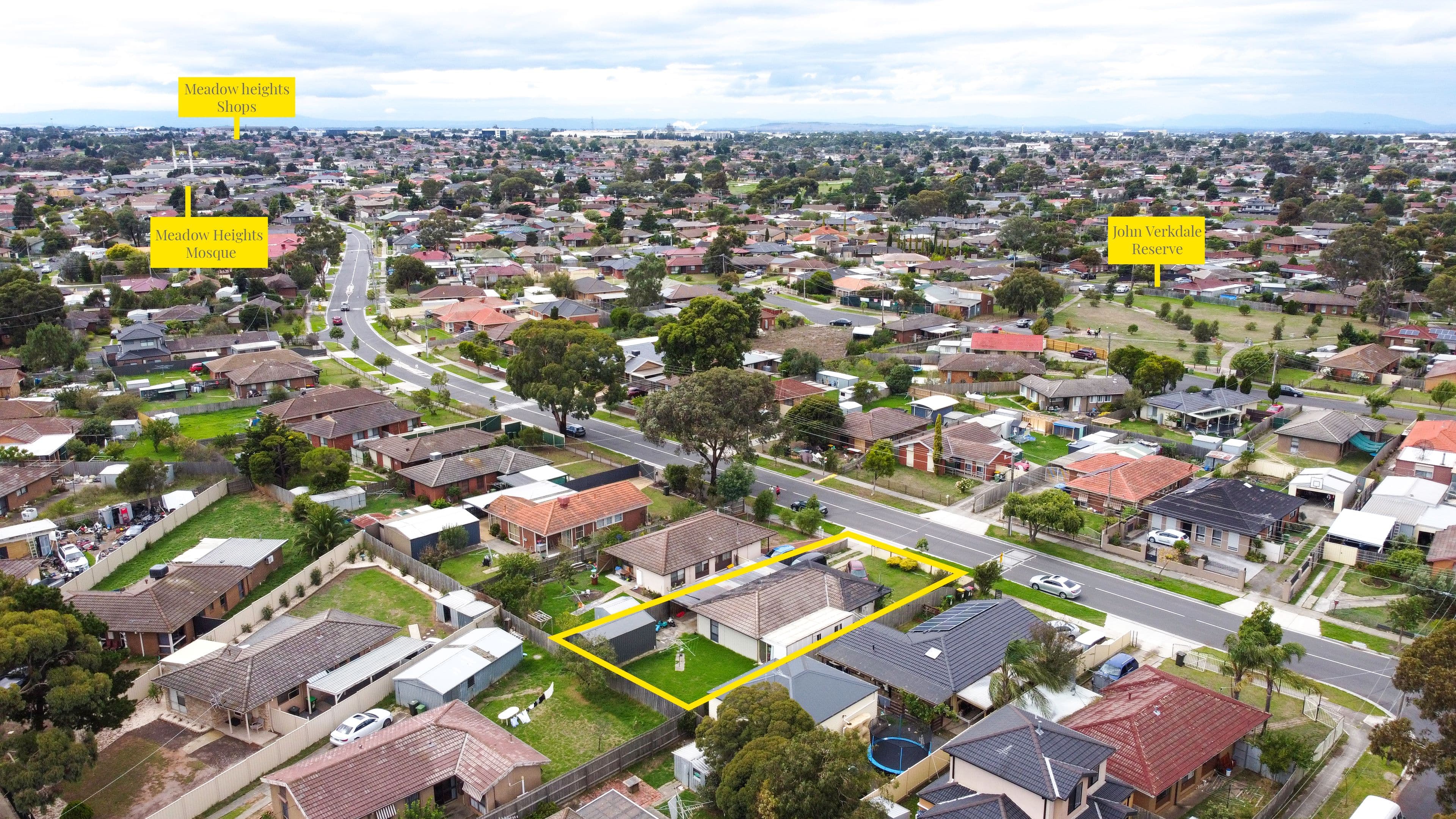 57 Malmsbury Drive, Meadow Heights VIC 3048, Meadow Heights - Thumbnail 2