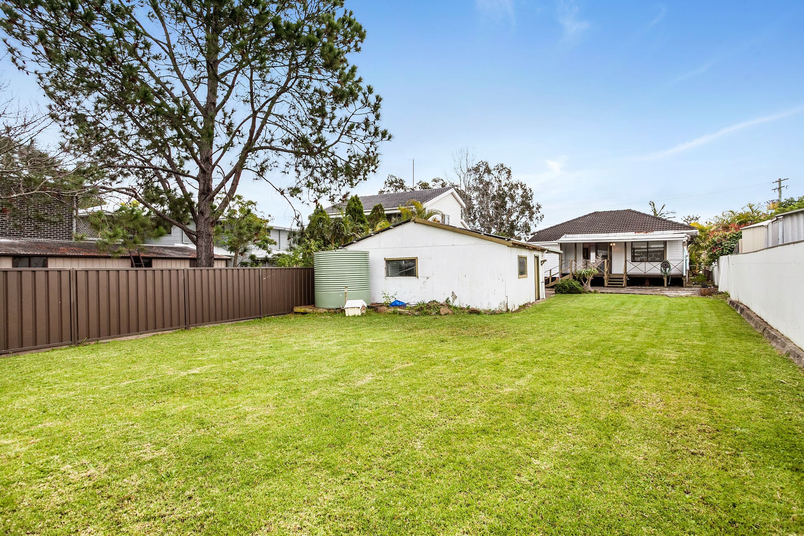1 Cullen Street, Oak Flats - Thumbnail 8