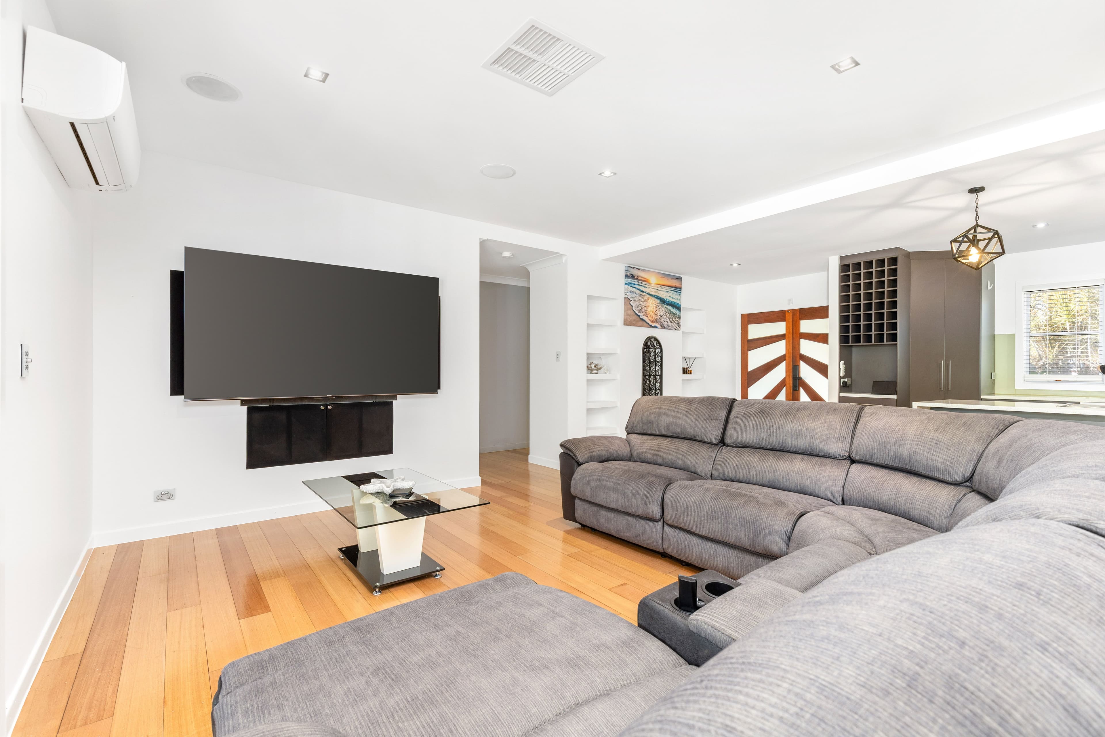27 Whitchurch Road, Emerald QLD 4720, Emerald - Thumbnail 6