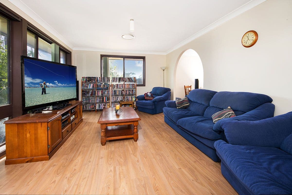 82 Menai Road, Bangor - Thumbnail 2