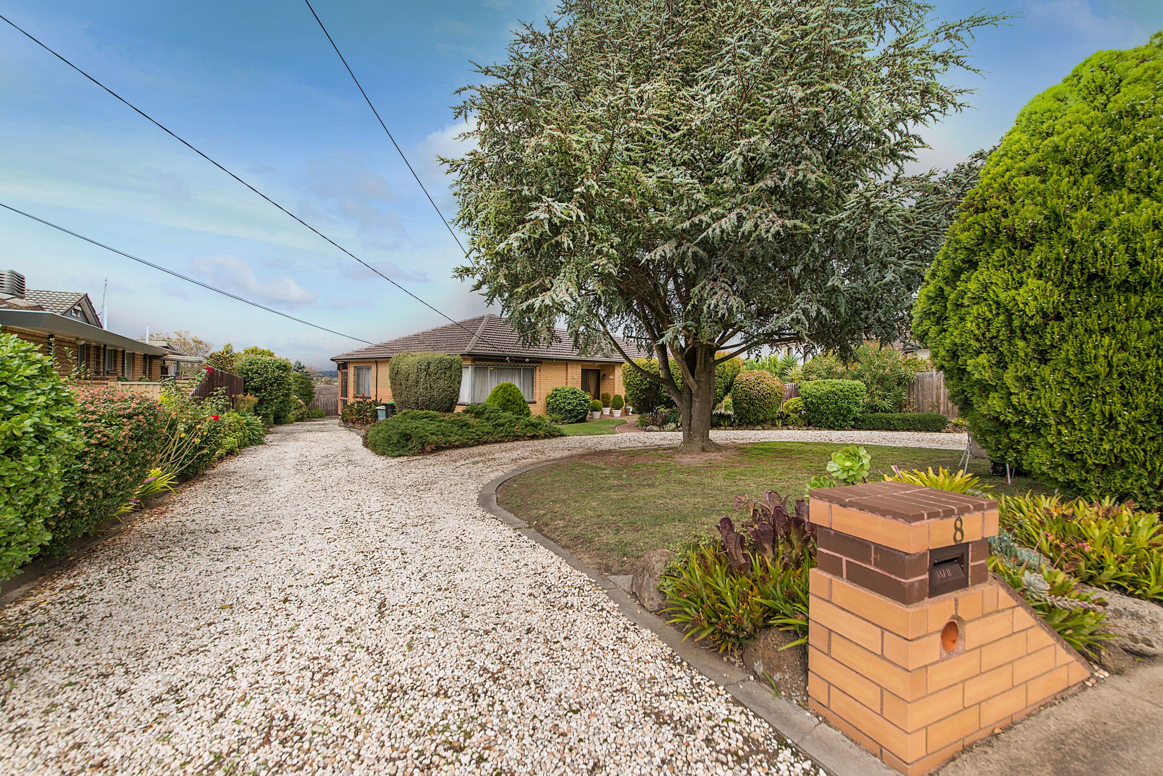 8 Somerset Drive, Dandenong North VIC 3175, Dandenong North - Thumbnail 2