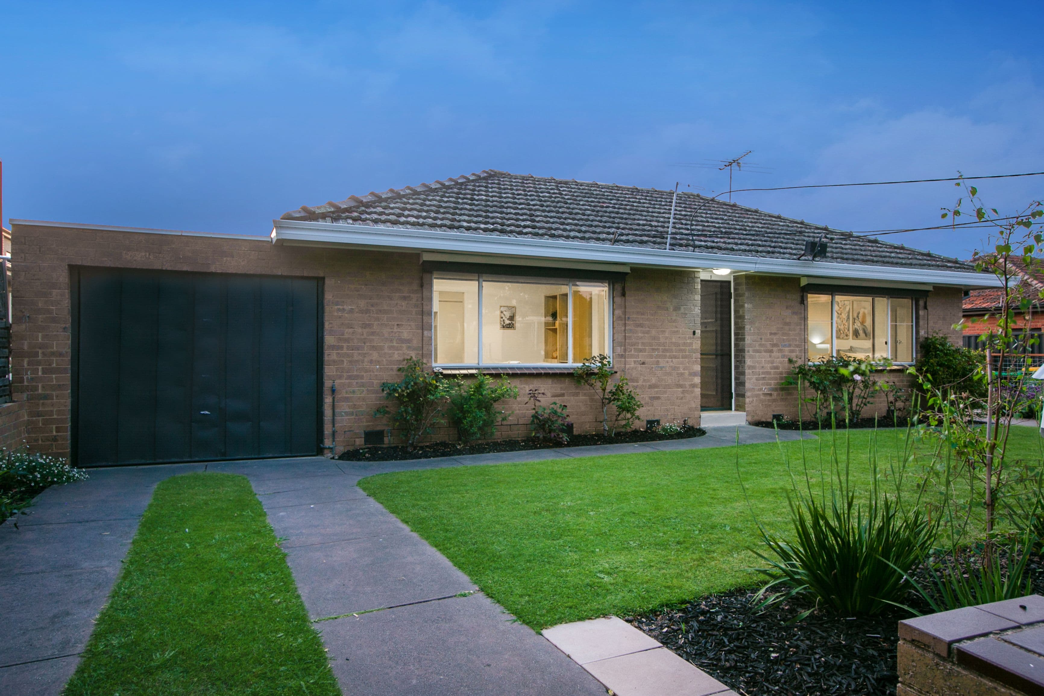 29 Kelsby Street, Reservoir VIC 3073, Reservoir - Thumbnail 2