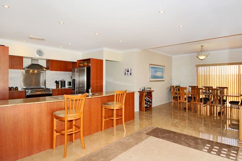 20 Cordia Way, HALLS HEAD WA 6210, Halls Head - Thumbnail 4