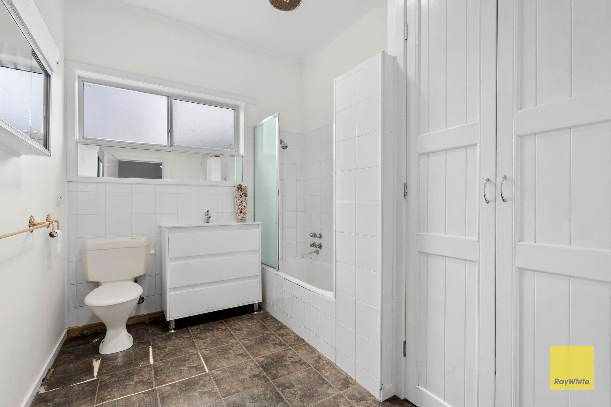 1B Herd Road, Belmont VIC 3216, Belmont - Thumbnail 5