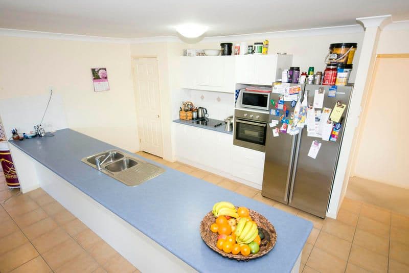 6 Albany Court, MURRUMBA DOWNS QLD 4503, Murrumba Downs - Thumbnail 2