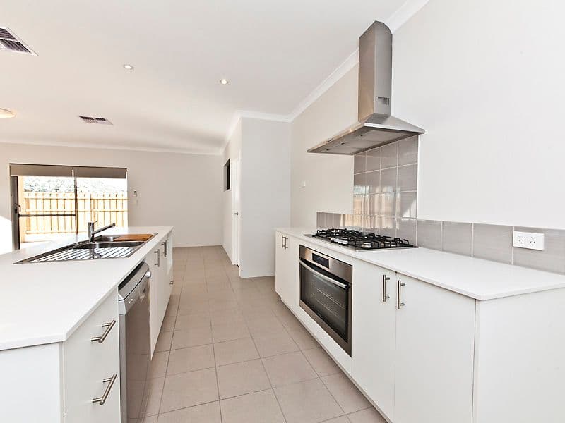 186 Banrock Drive, ELLENBROOK WA 6069, Ellenbrook - Thumbnail 6