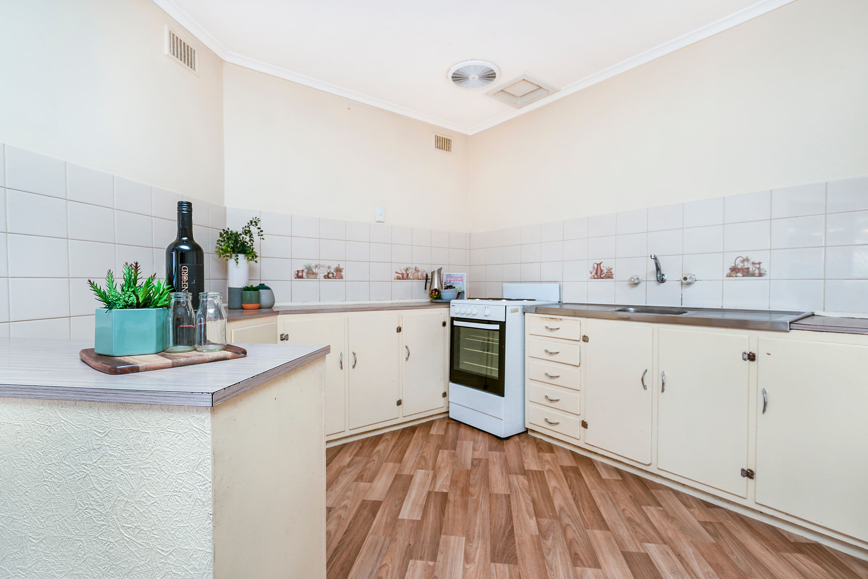 12 Blueberry Road, Parafield Gardens SA 5107, Parafield Gardens - Thumbnail 4