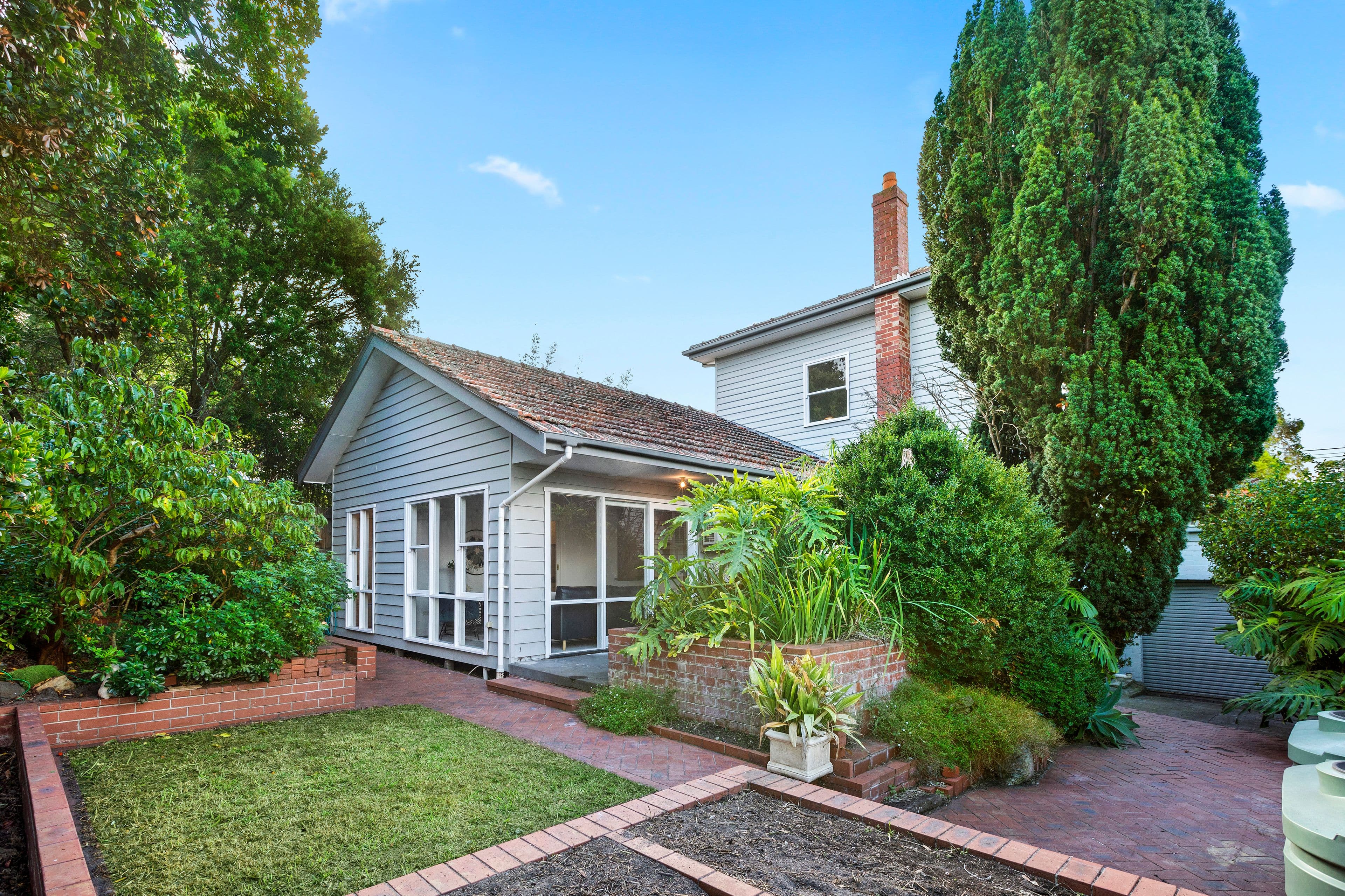 10 Gilford Grove, Cheltenham VIC 3192, Cheltenham - Image 1