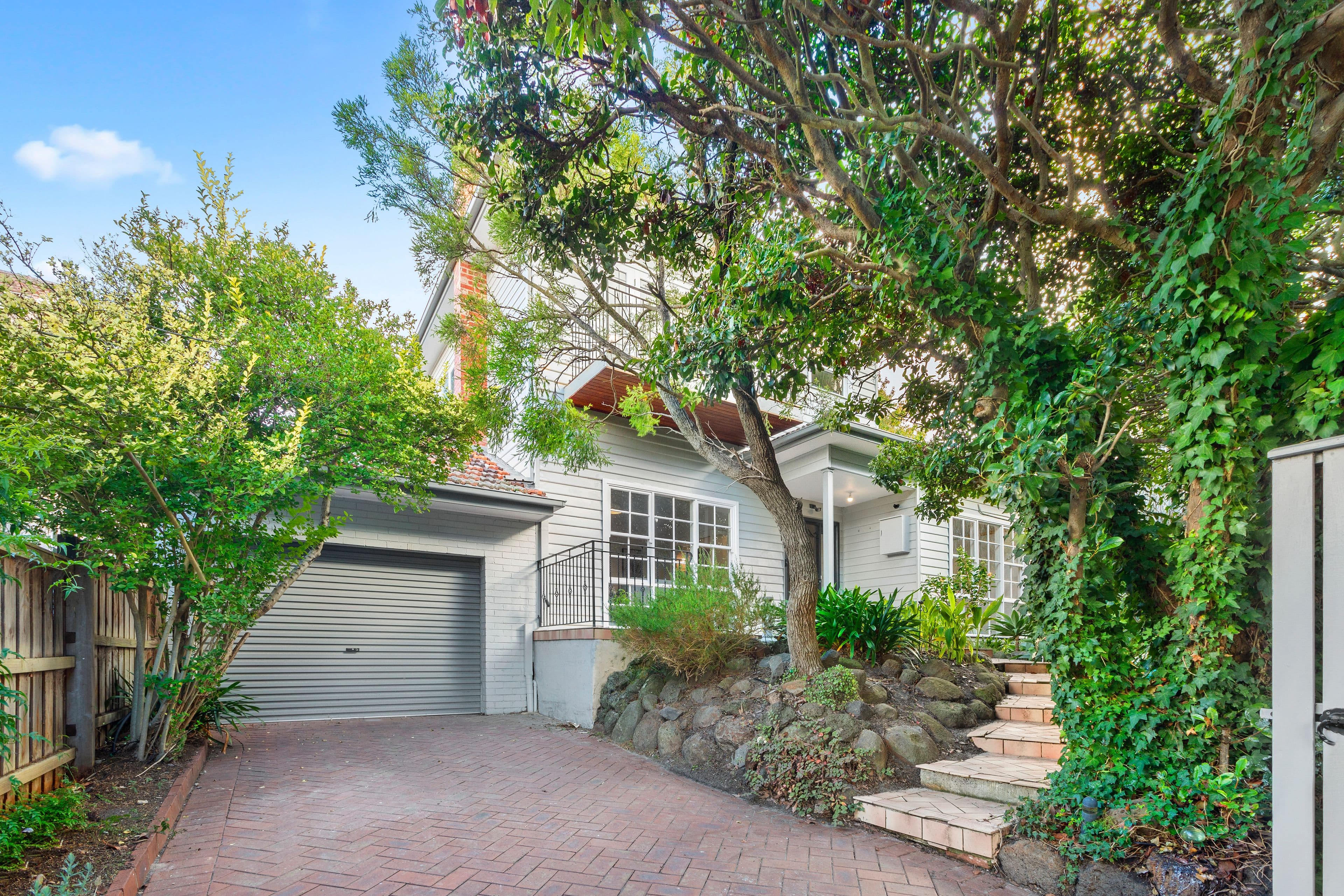 10 Gilford Grove, Cheltenham VIC 3192, Cheltenham - Thumbnail 3