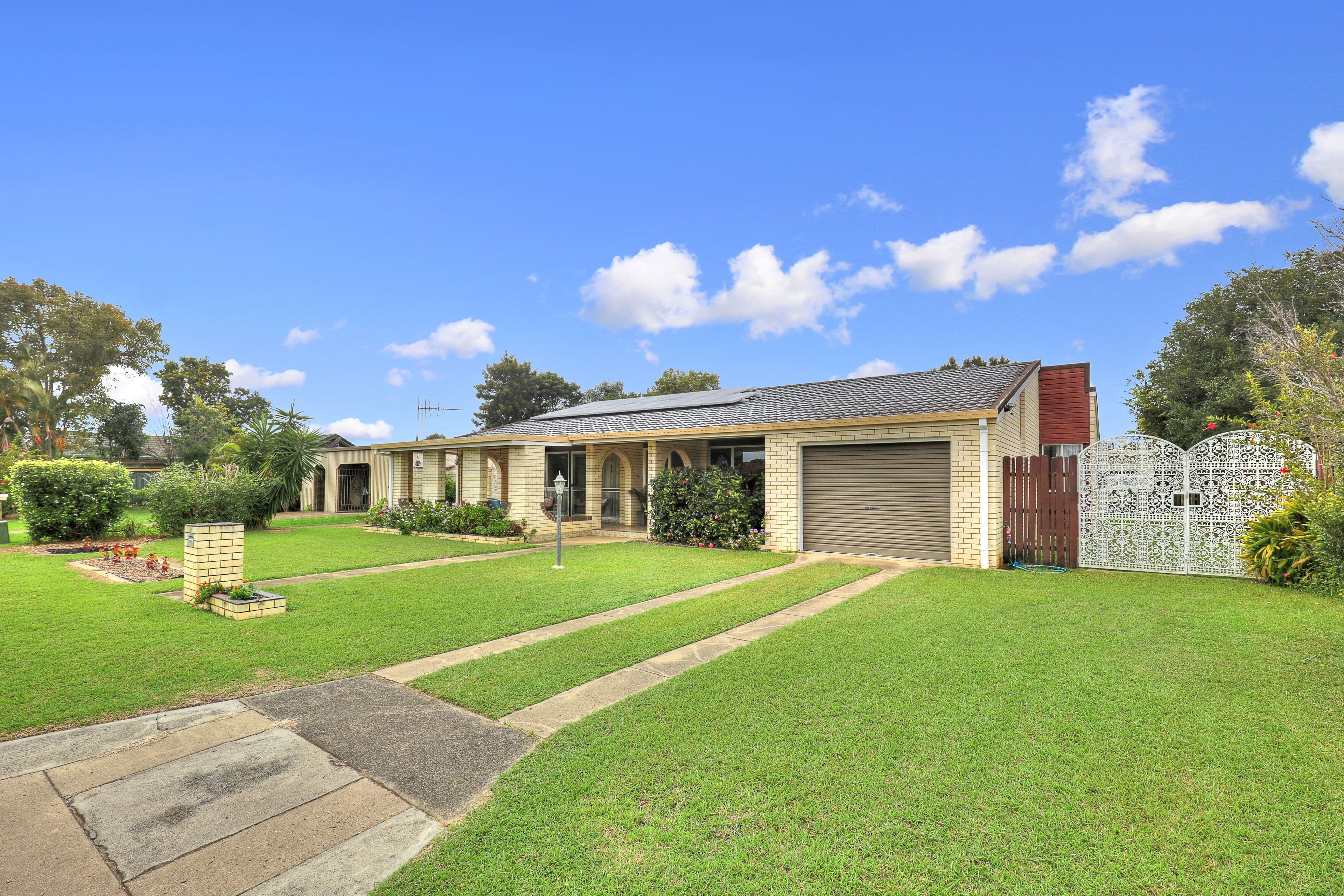 32 Avenell Street, Avenell Heights QLD 4670, Avenell Heights - Thumbnail 2