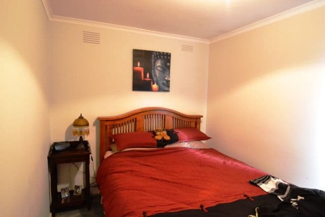 24 Avenel Road, SEYMOUR VIC 3660, Seymour - Thumbnail 7