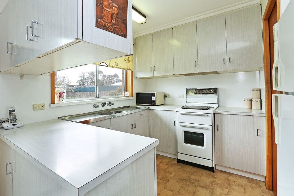 49 Westmoreland Street, St Albans Park VIC 3219, St Albans Park - Thumbnail 3