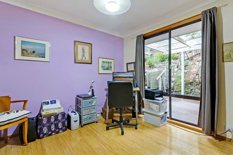 16 Evans Road, HORNSBY HEIGHTS NSW 2077, Hornsby Heights - Thumbnail 8