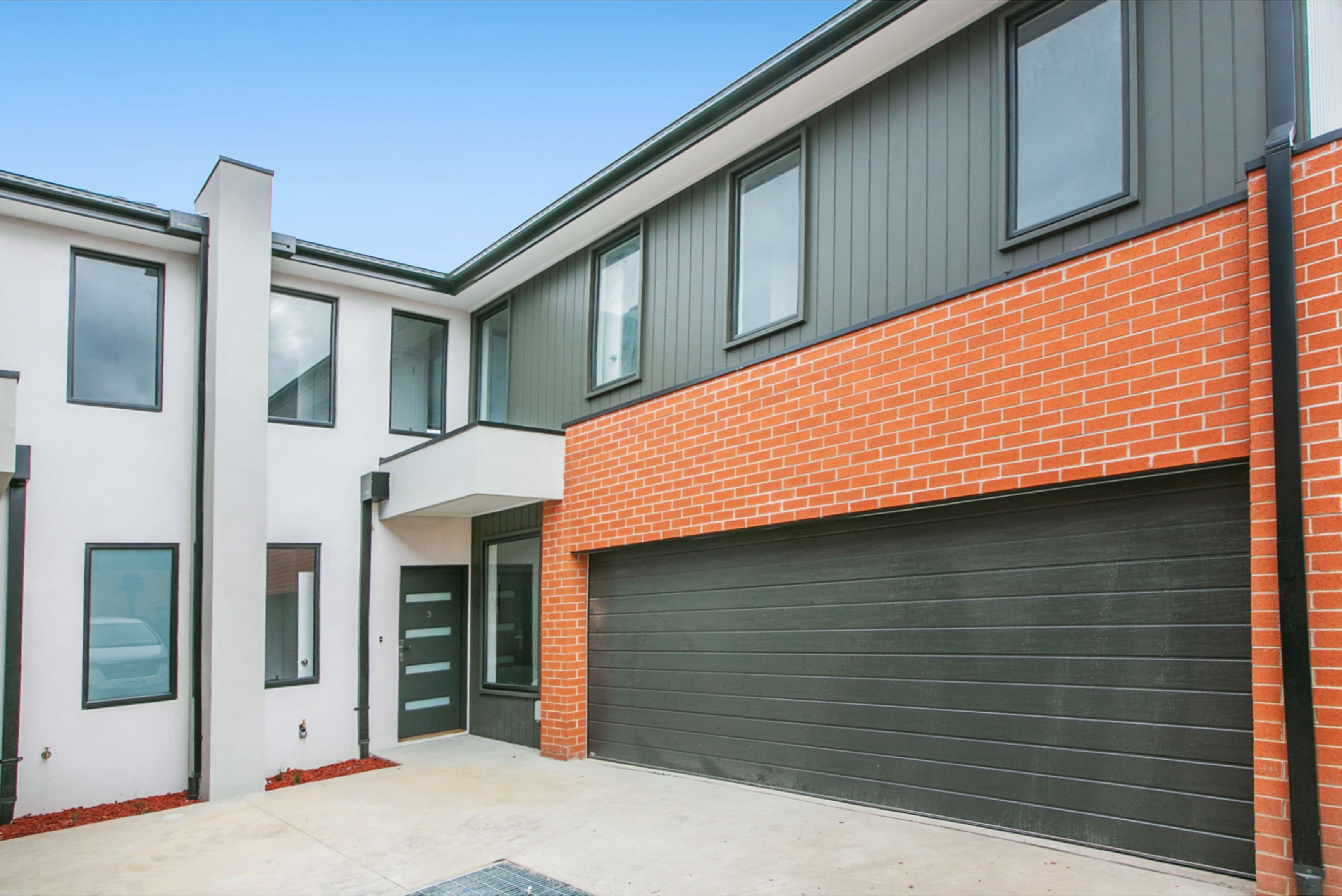 3 Dumbarton Street, Reservoir VIC 3073, Reservoir - Thumbnail 2