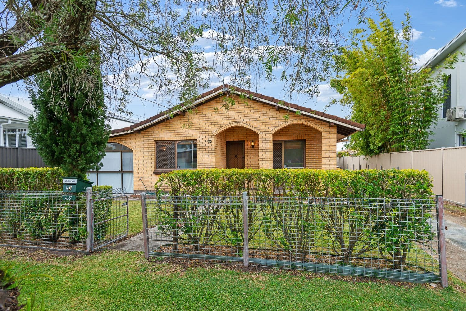 45 Bruce Avenue, Paradise Point QLD 4216, Paradise Point - Image 1