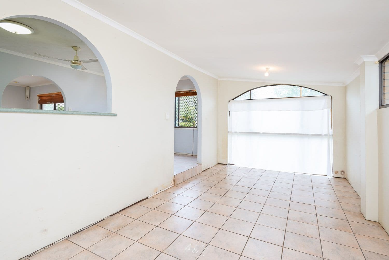 45 Bruce Avenue, Paradise Point QLD 4216, Paradise Point - Thumbnail 6