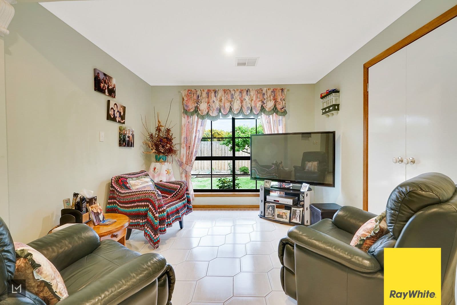 10 Stilt Court, Werribee VIC 3030, Werribee - Thumbnail 8