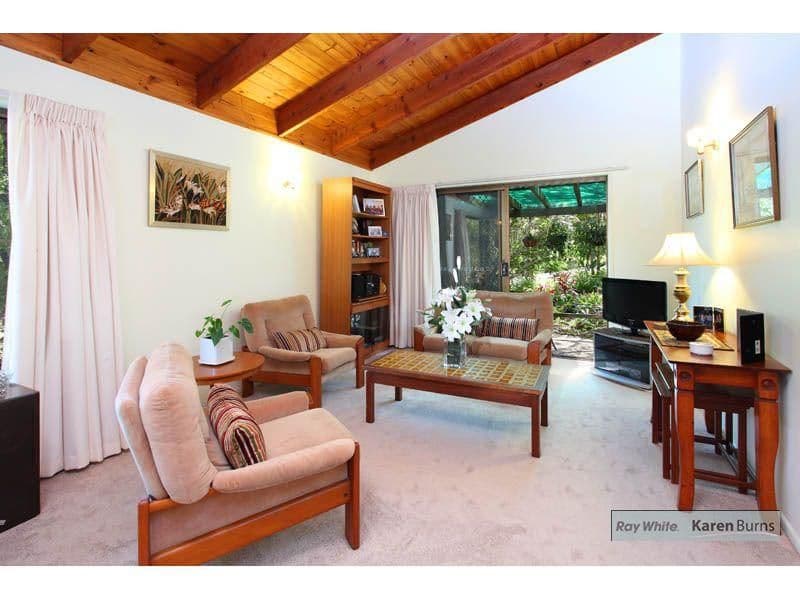 3 Job Street, CHAPEL HILL QLD 4069, Chapel Hill - Thumbnail 2