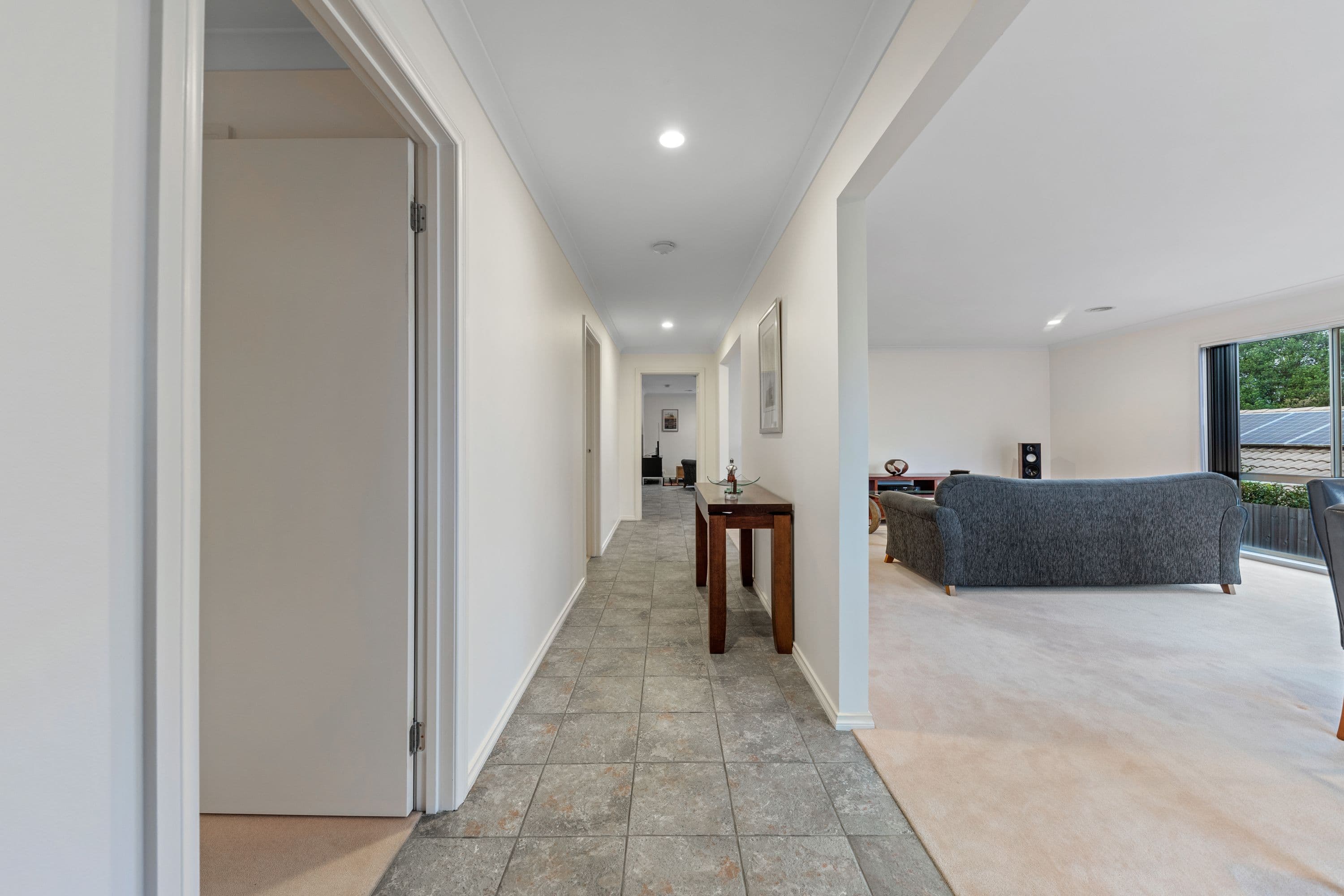 14 Mcgill Court, Pakenham VIC 3810, Pakenham - Thumbnail 4