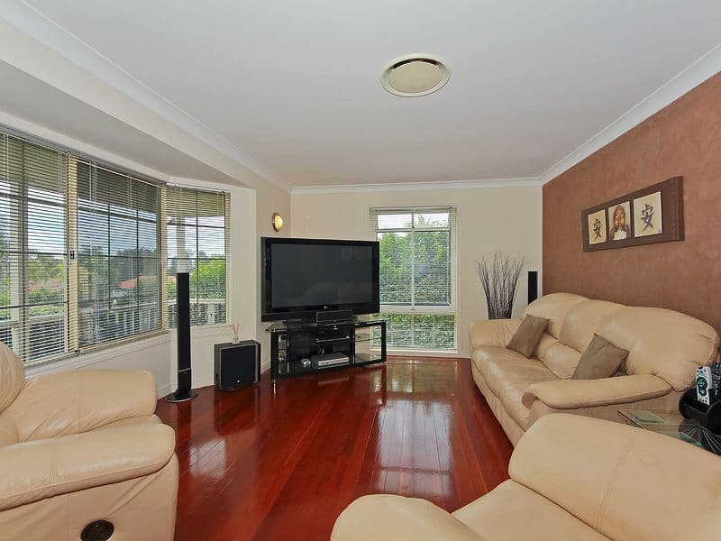 15 Hastings Crescent, CARRARA QLD 4211, Carrara - Thumbnail 2