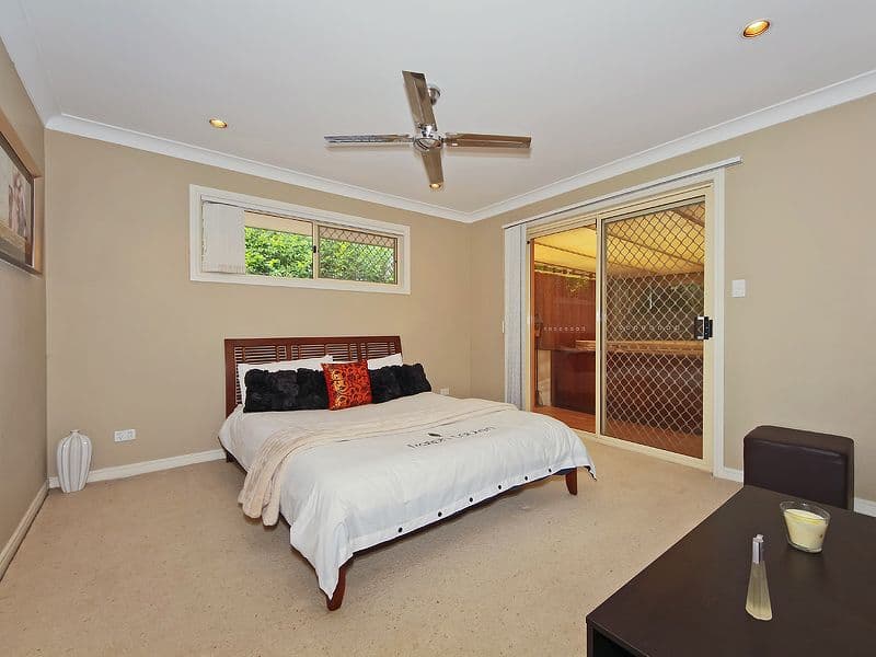 15 Hastings Crescent, CARRARA QLD 4211, Carrara - Thumbnail 5